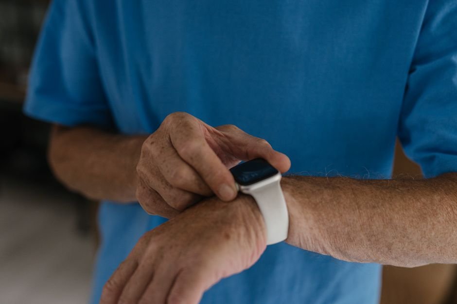 Comparing medical alert systems